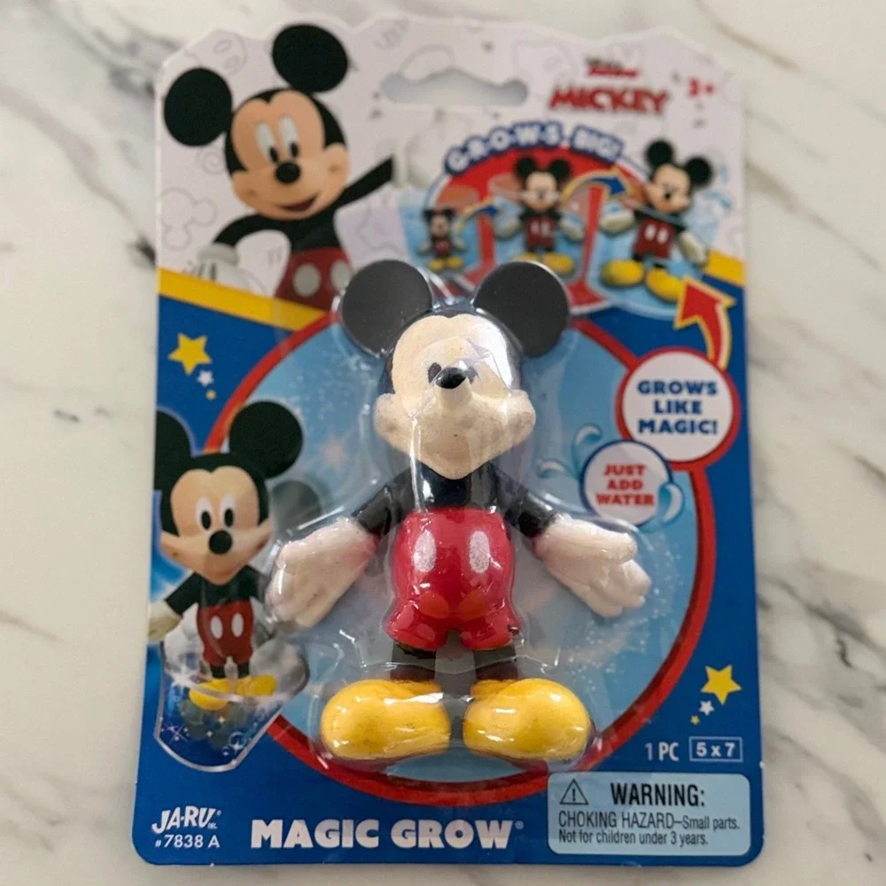 LOT 7 Disney Junior Mickey Mouse Clubhouse Toy Yo-Yo Chalk Magic Grow Pumper New